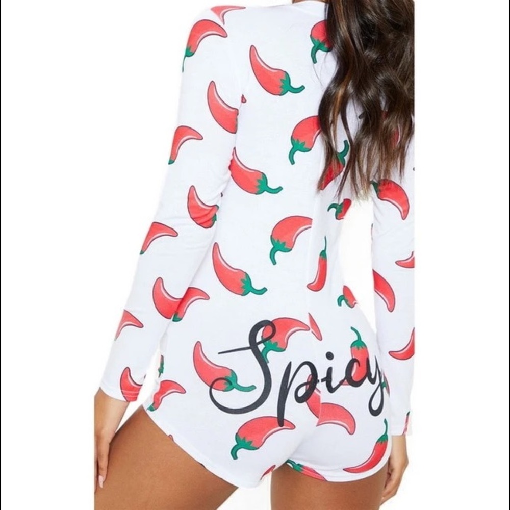 🌶NWT Hot 🌶Pepper 🌶Short Onesie🌶